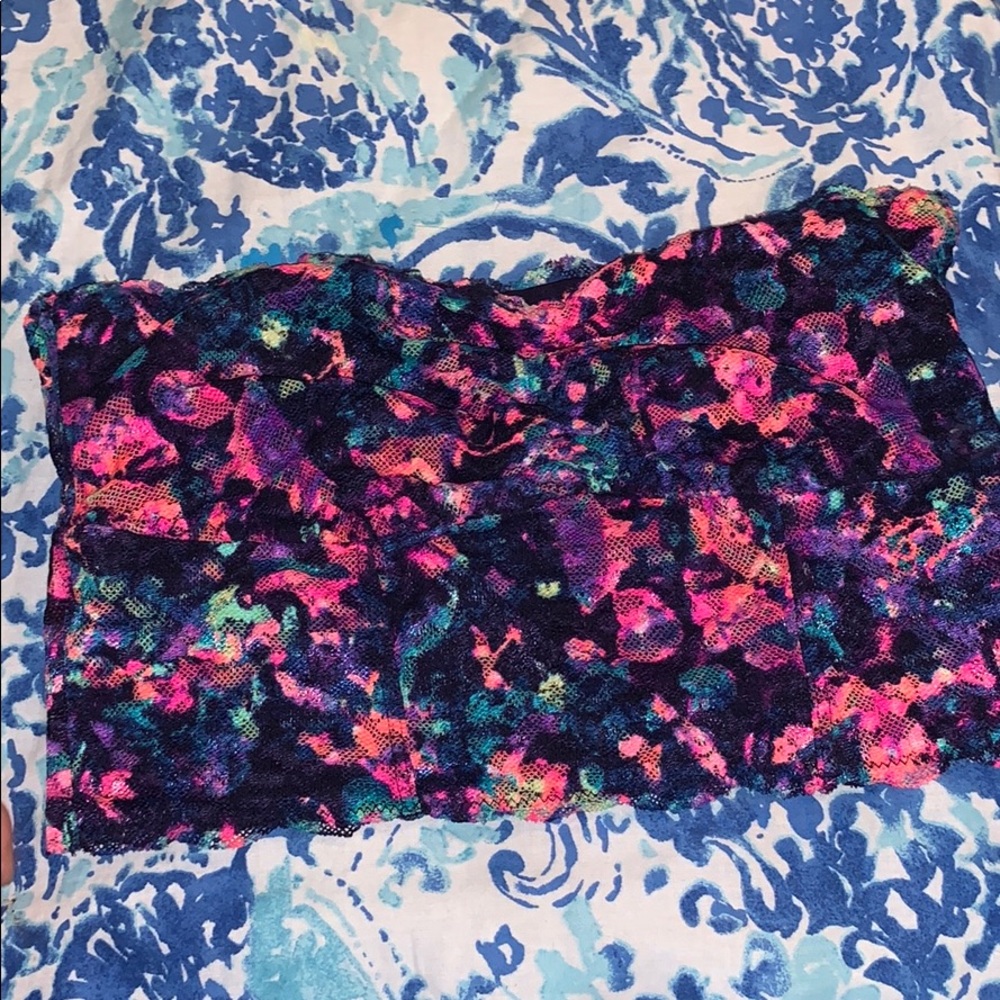 Victoria Secret’s PINK bandeau. Size small